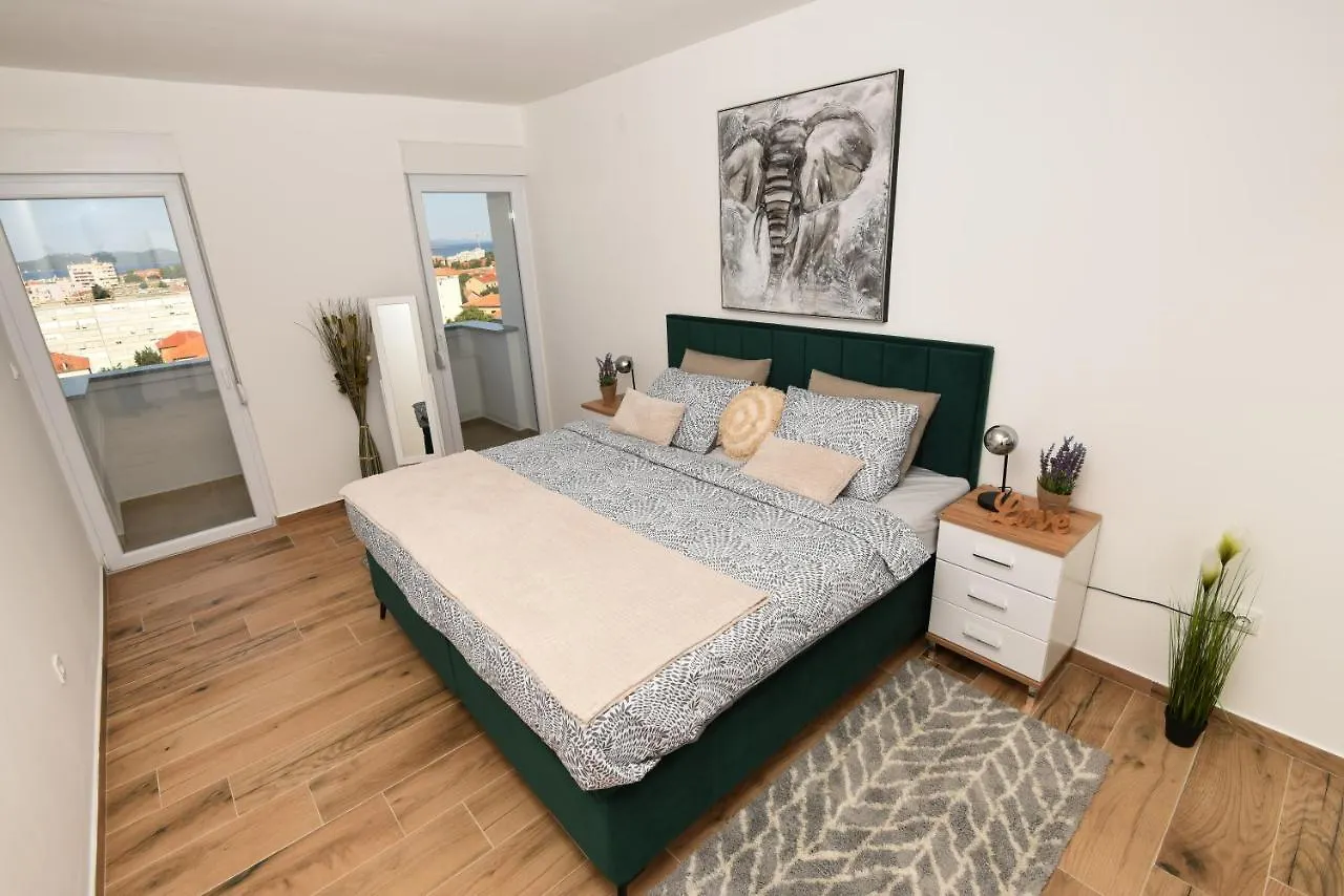 Apartman Nella With Sea Wiew 0*, Zadar